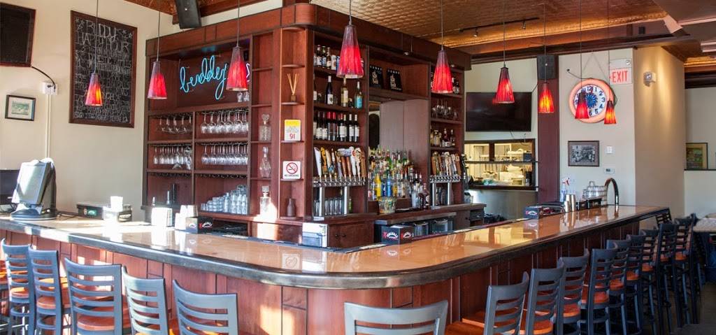 Buddys Place | restaurant | 600 N Sheppard St, Richmond, VA 23221, USA | 8043553701 OR +1 804-355-3701