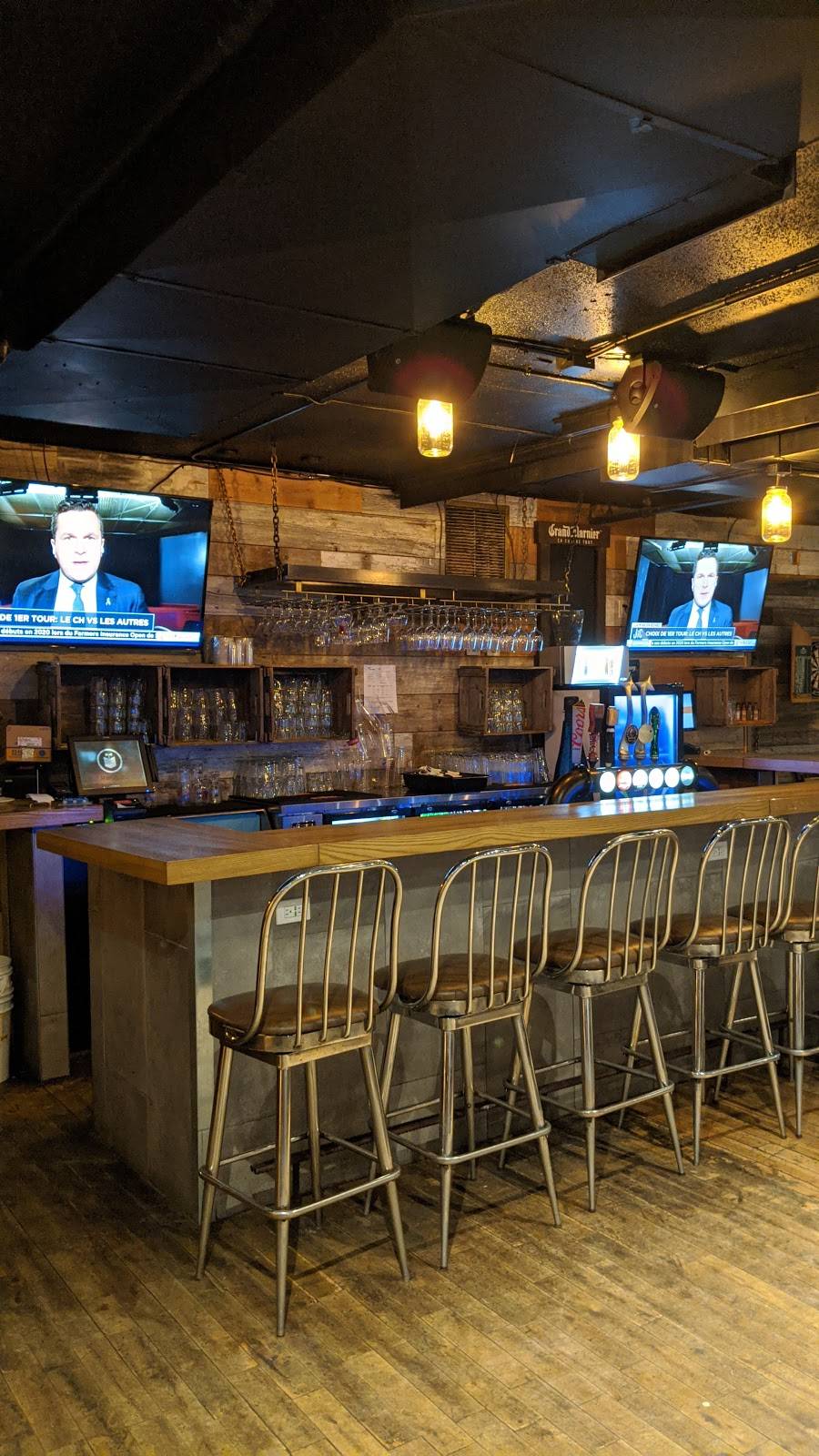 Pub du Parvis Sainte-Foy | restaurant | 1081 Rte de lÉglise, Québec, QC G1V 3W2, Canada | 4186594304 OR +1 418-659-4304