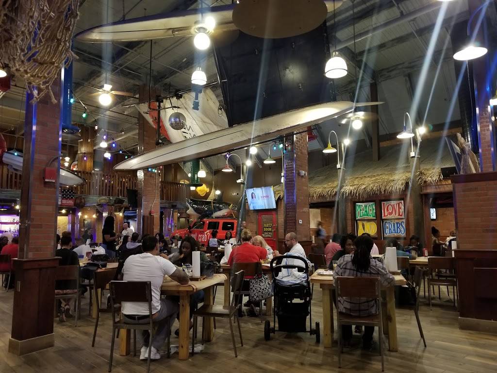 Crafty Crab | restaurant | 4402 N University Dr, Lauderhill, FL 33351, USA | 9545304995 OR +1 954-530-4995