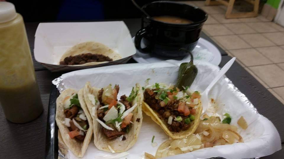 El Patron Taco | restaurant | 10840 Harry Hines Blvd, Dallas, TX 75220, USA | 2143524006 OR +1 214-352-4006