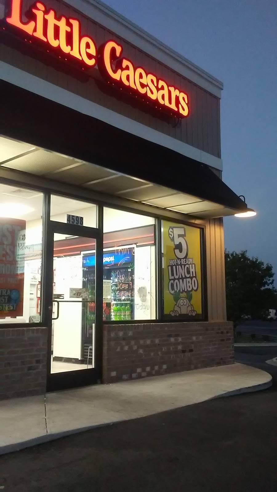 Little Caesars Pizza | meal takeaway | 4598 Main St, Shallotte, NC 28470, USA | 9107548800 OR +1 910-754-8800