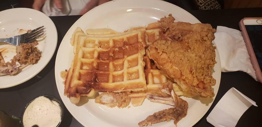 Long John Silvers Flagship Restaurant | restaurant | 2901 Goose Creek Rd, Louisville, KY 40241, USA | 5023298274 OR +1 502-329-8274