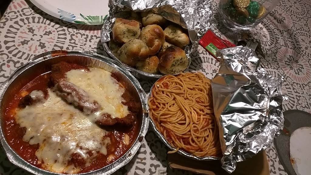 Gigis Pizza and Pasta | restaurant | 12505 Spring Hill Dr, Spring Hill, FL 34609, USA | 3526160000 OR +1 352-616-0000