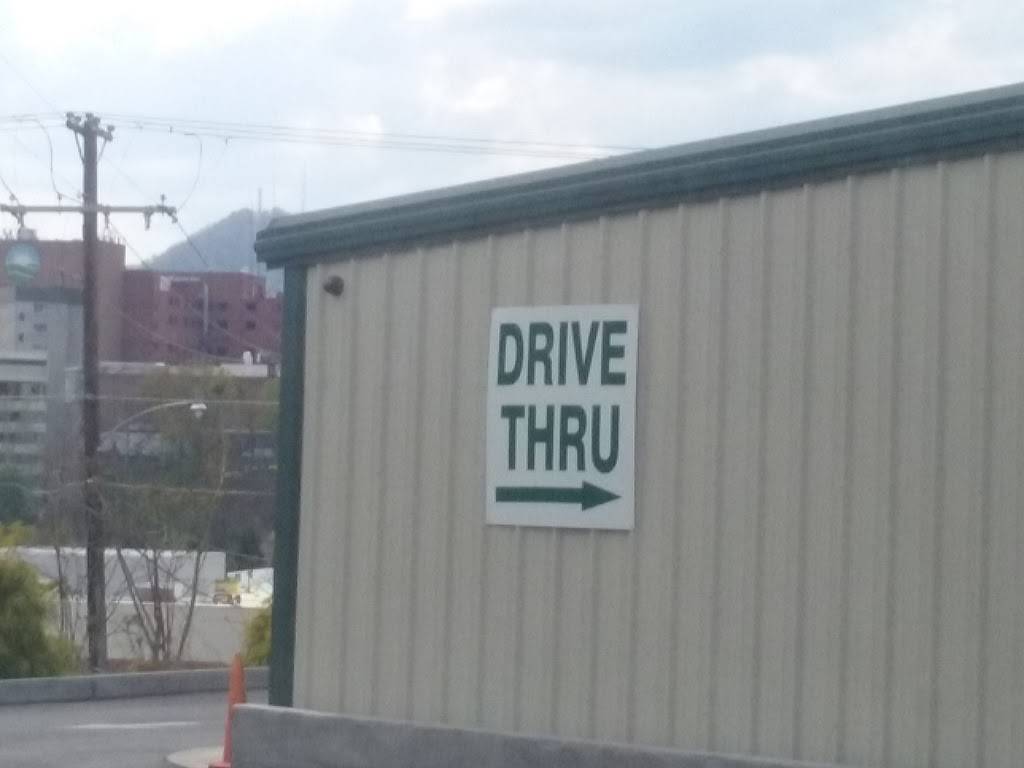 Subway | restaurant | 109 E Stone Dr, Kingsport, TN 37660, USA | 4237650062 OR +1 423-765-0062