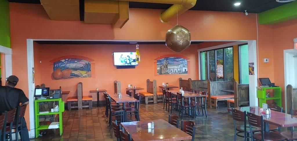 La Parrilla Fresh Mexican Bar & Grill | meal takeaway | 305 W Trinity Ln, Nashville, TN 37207, USA | 6154545988 OR +1 615-454-5988
