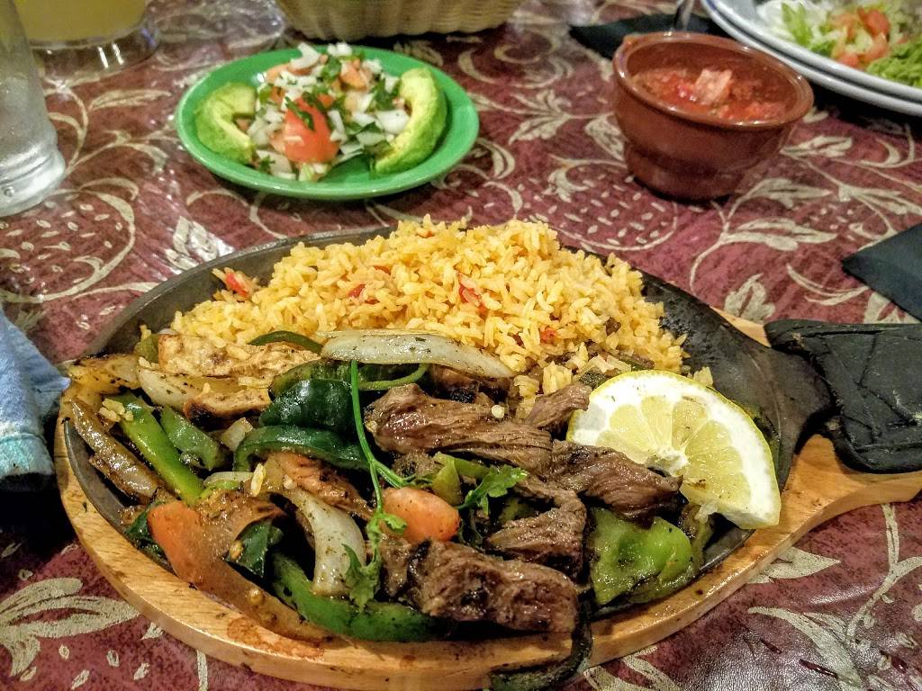 La Campana Mexican Restaurant | restaurant | 2300, 306 Army Trail Rd, Bloomingdale, IL 60108, USA | 6309248699 OR +1 630-924-8699