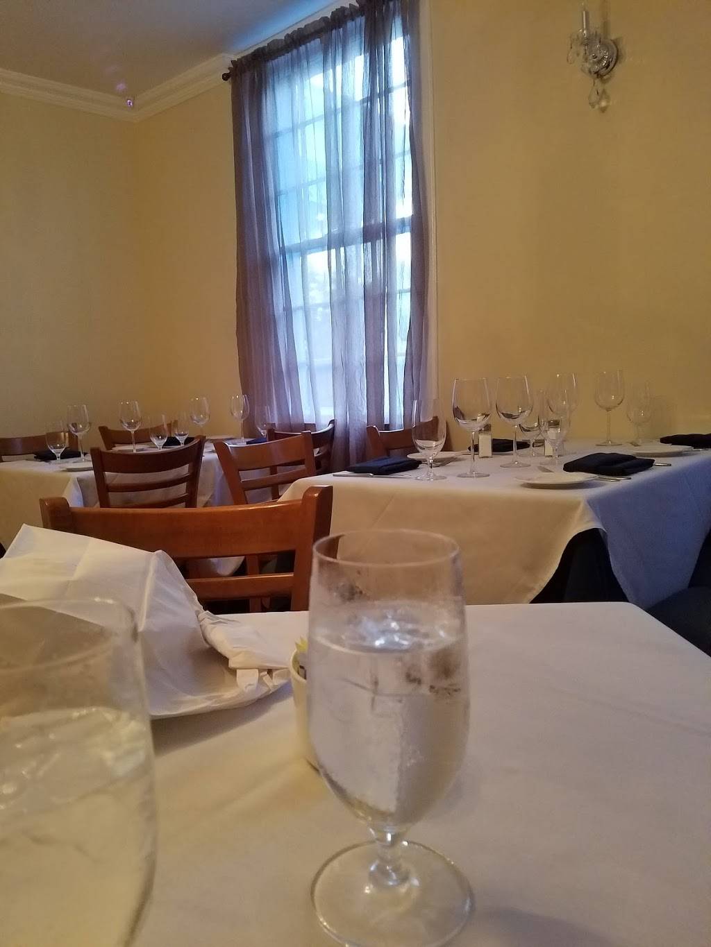 Sotano Food & Wine | restaurant | 1036 Main St, Fishkill, NY 12524, USA | 8458971036 OR +1 845-897-1036