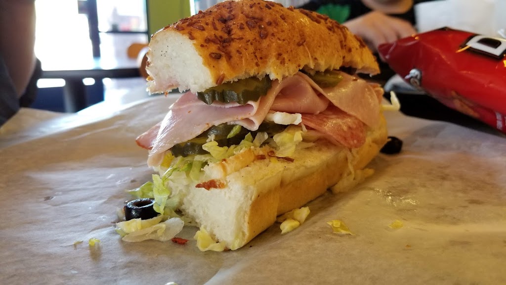 Fat Sub | restaurant | 91 London Bridge Rd, Lake Havasu City, AZ 86403, USA | 9286807001 OR +1 928-680-7001