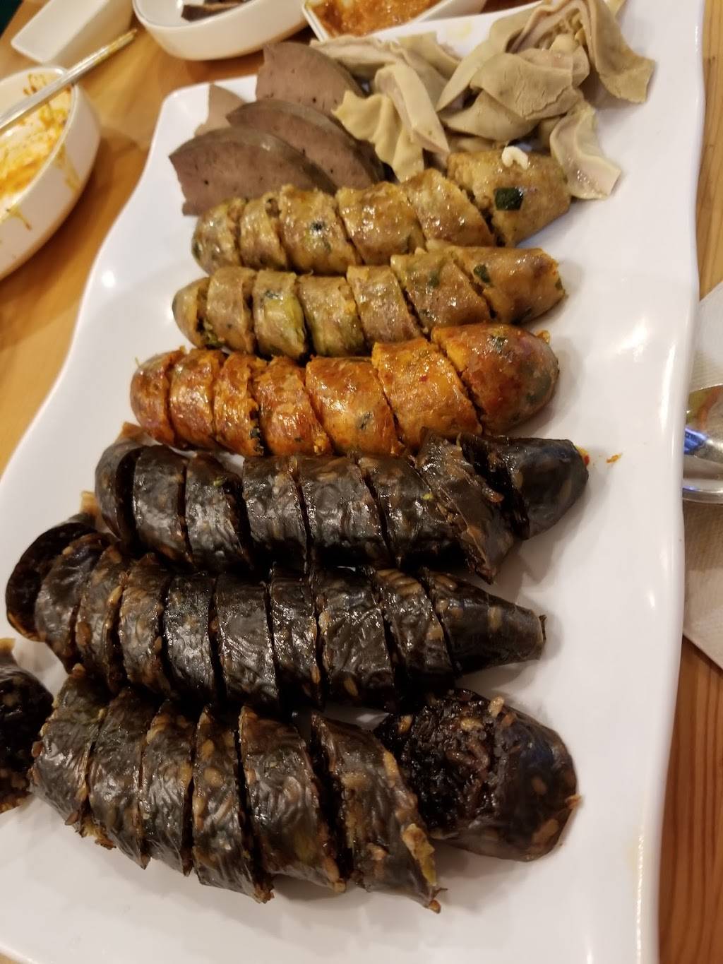 Abbaee Soondae | restaurant | 14701 Lee Hwy #106, Centreville, VA 20121, USA | 7038158588 OR +1 703-815-8588