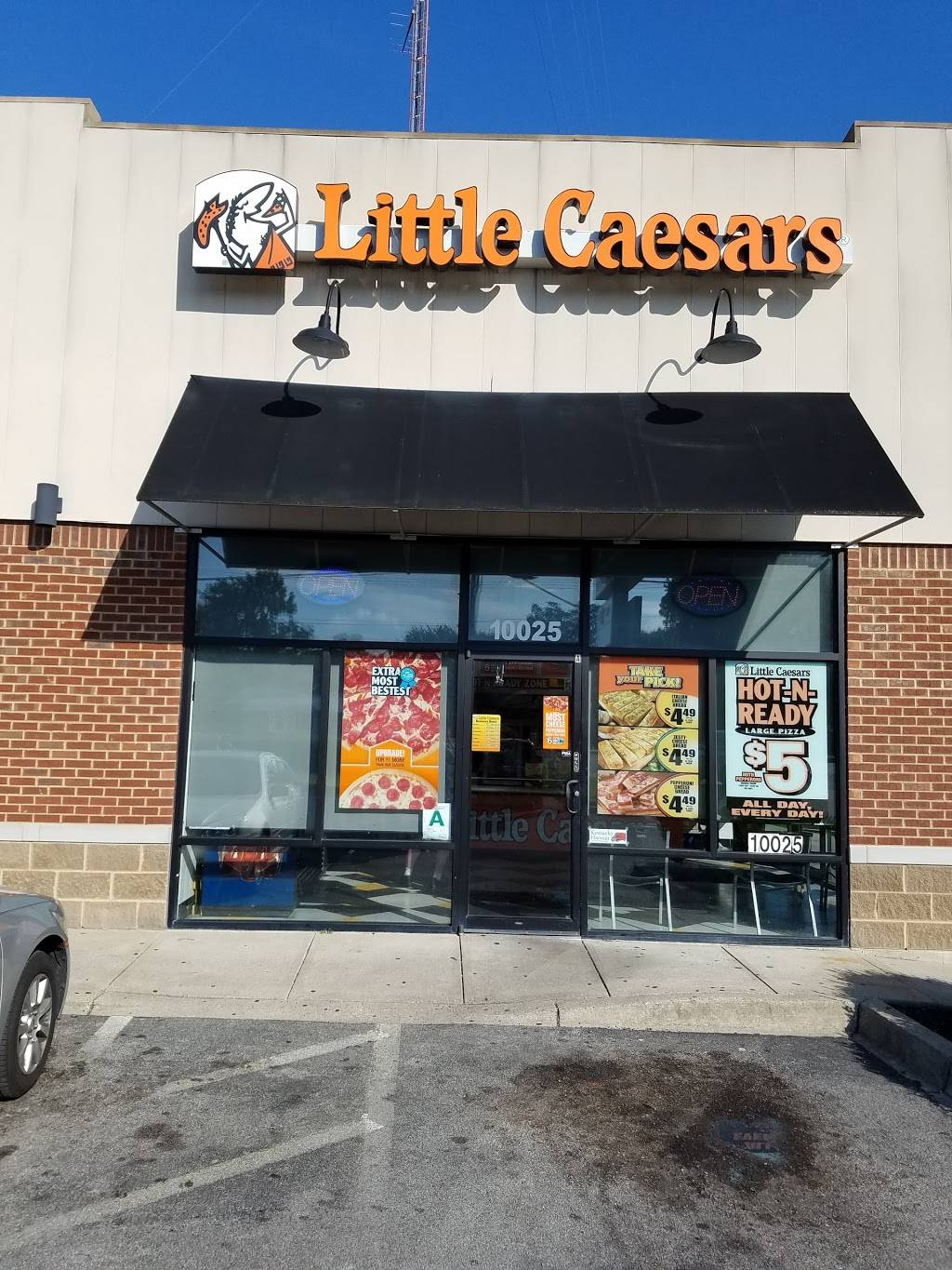 Little Caesars Pizza | meal takeaway | 10019 Dixie Hwy, Louisville, KY 40272, USA | 5029377474 OR +1 502-937-7474