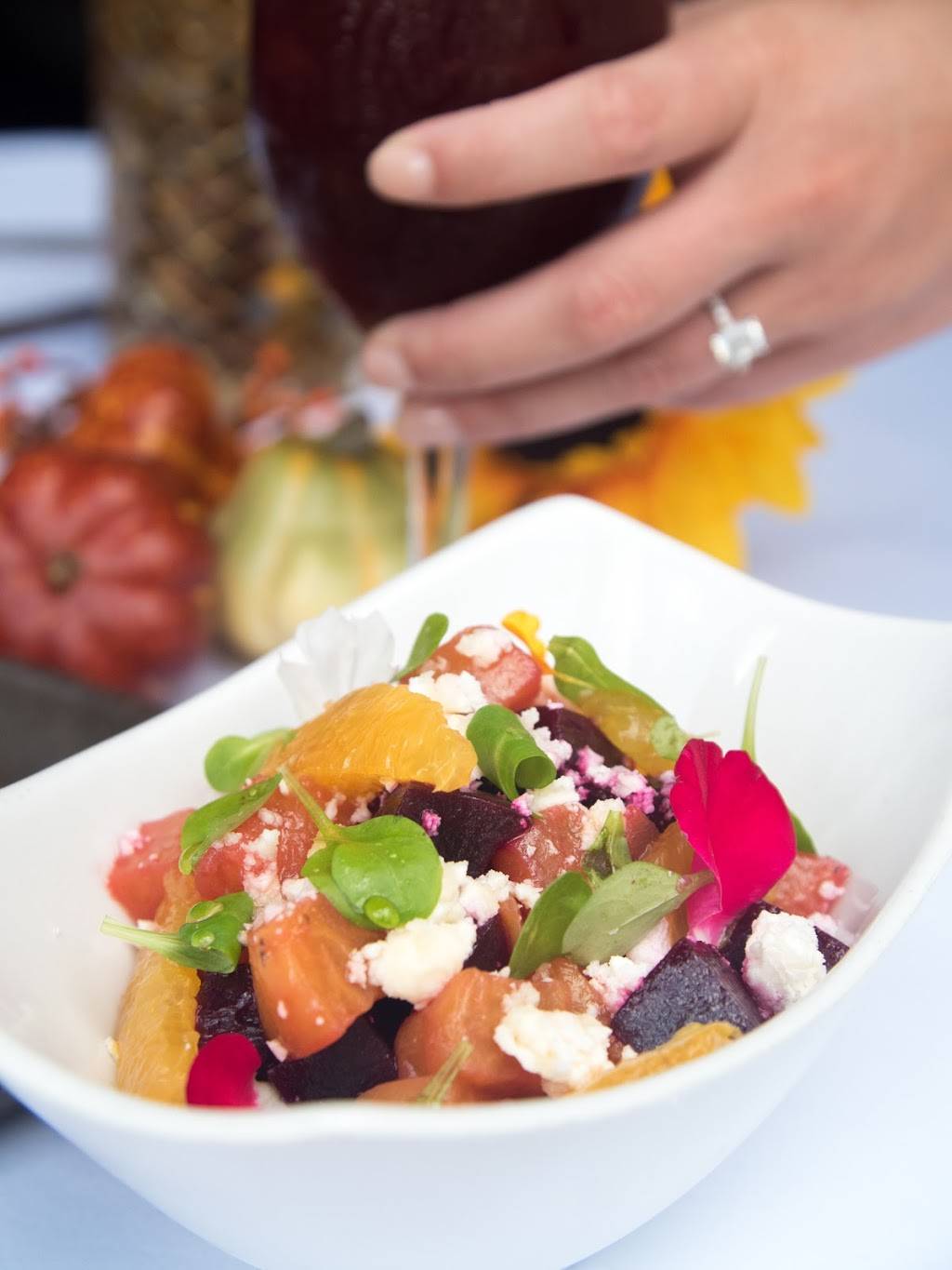 Honu Kitchen & Cocktails | night club | 363 New York Ave, Huntington, NY 11743, USA | 6314216900 OR +1 631-421-6900