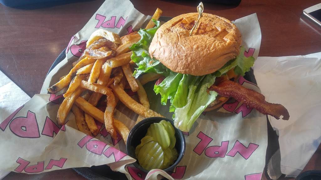 North Park Lounge Murrysville | restaurant | 111 Blue Spruce Way, Murrysville, PA 15668, USA | 7245199970 OR +1 724-519-9970