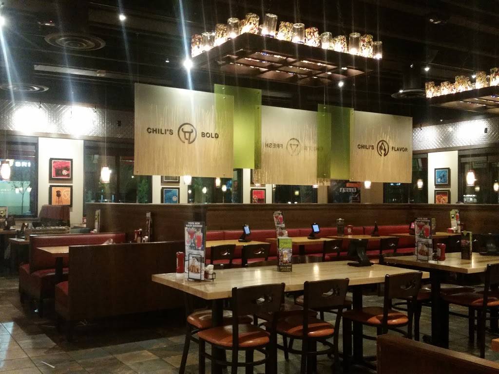 Chilis Grill & Bar | restaurant | 9980 University Plaza Dr, Fort Myers, FL 33913, USA | 2394334193 OR +1 239-433-4193