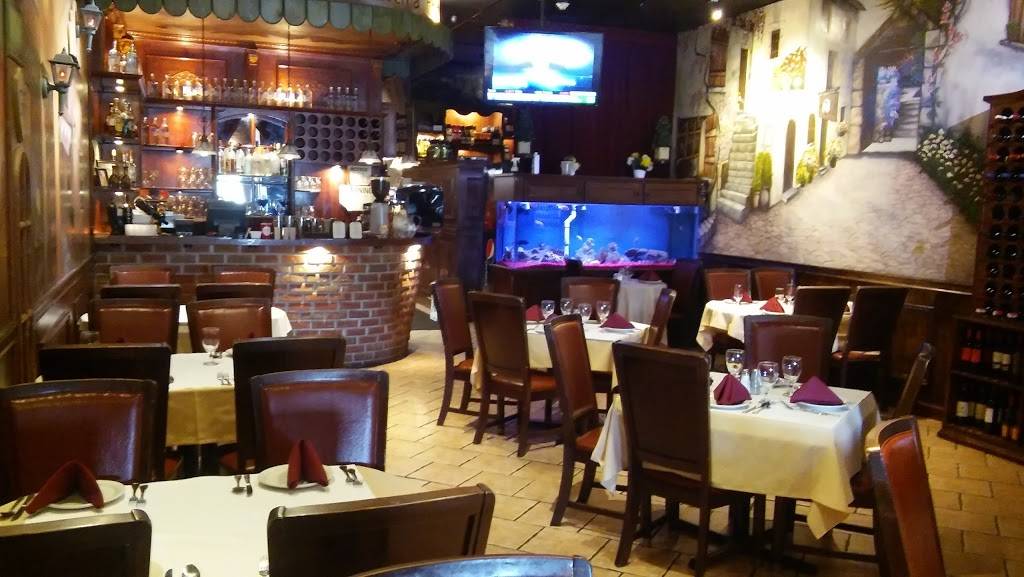 Medford Pastaria | restaurant | 3209 Horseblock Road, Medford, NY 11763, USA | 6317585252 OR +1 631-758-5252