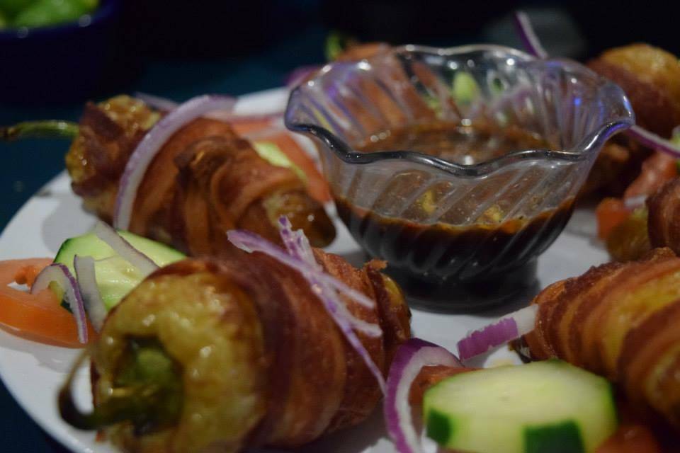 Playas del Novillero | restaurant | 6845 S Central Ave, Phoenix, AZ 85042, USA | 6022326025 OR +1 602-232-6025