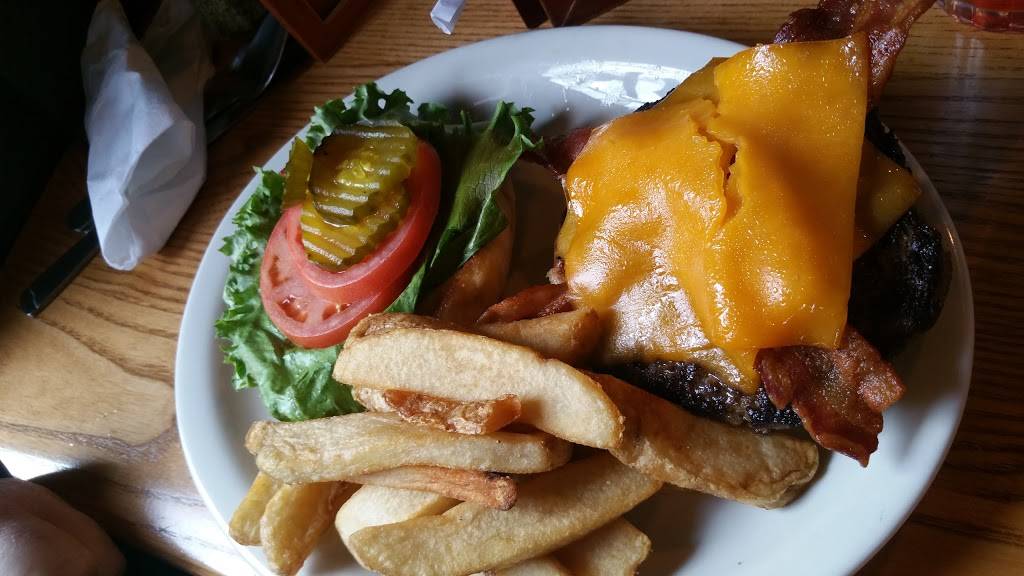 Cracker Barrel Old Country Store | restaurant | 7171 Miller Ln, Dayton, OH 45414, USA | 9378900047 OR +1 937-890-0047