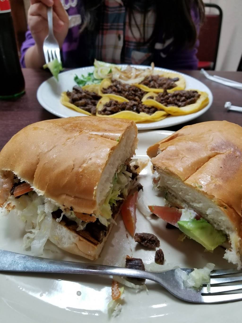 Taqueria El Trompo | restaurant | 3253 Harry Wurzbach Rd, San Antonio, TX 78209, USA | 2107801017 OR +1 210-780-1017