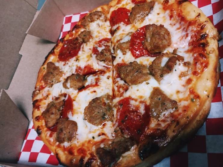 Ciras Pizza | restaurant | 15825 Hope Village Rd, Friendswood, TX 77546, USA | 8325695138 OR +1 832-569-5138