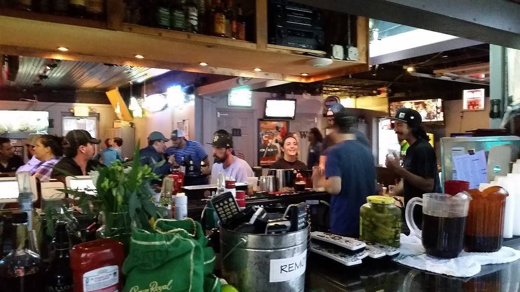 Mikes Hole in the Wall | restaurant | 535 Cherokee Blvd, Chattanooga, TN 37405, USA | 4234755259 OR +1 423-475-5259