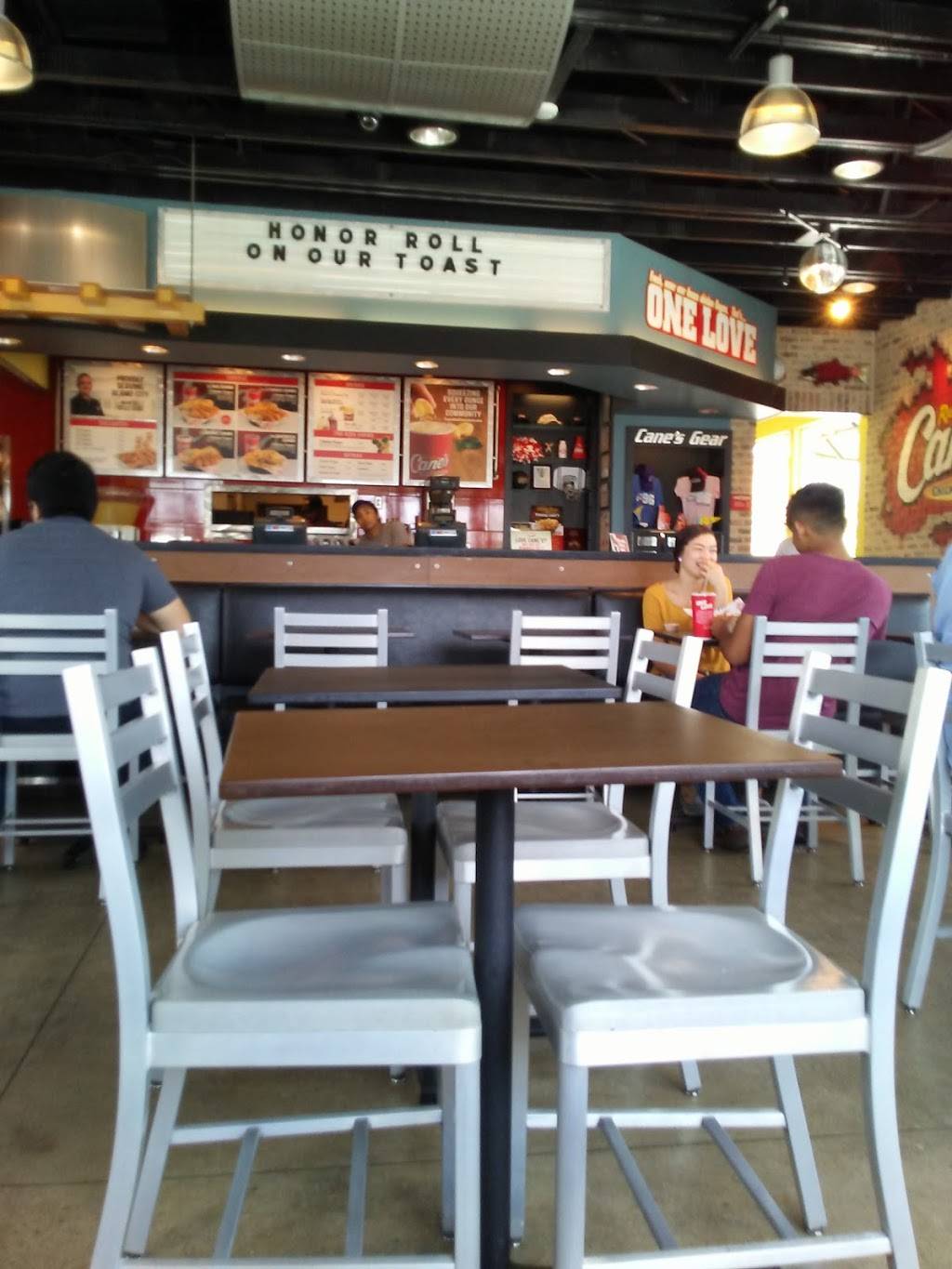 Raising Canes Chicken Fingers | meal takeaway | 8915 Potranco Rd, San Antonio, TX 78251, USA | 2106800303 OR +1 210-680-0303