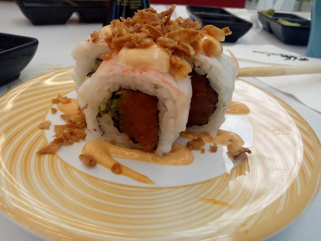 Sushi Yummy | restaurant | 8001 S Orange Blossom Trail suite 1013a, Orlando, FL 32809, USA | 4078509091 OR +1 407-850-9091