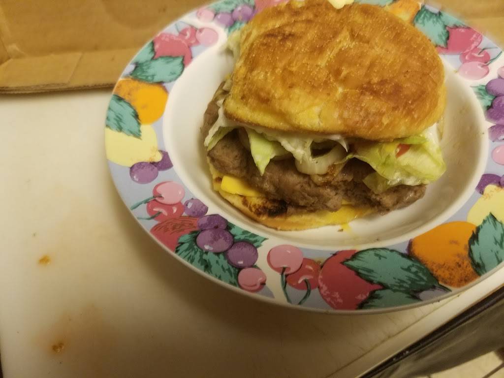 R & D One Stop Meals | restaurant | 11811 Seven Mile E, Detroit, MI 48205, USA | 3133559523 OR +1 313-355-9523