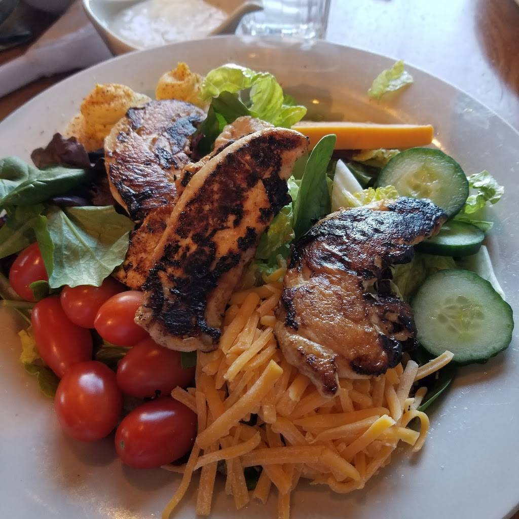 Cracker Barrel Old Country Store | restaurant | 1525 E Main St, Duncan, SC 29334, USA | 8644863699 OR +1 864-486-3699