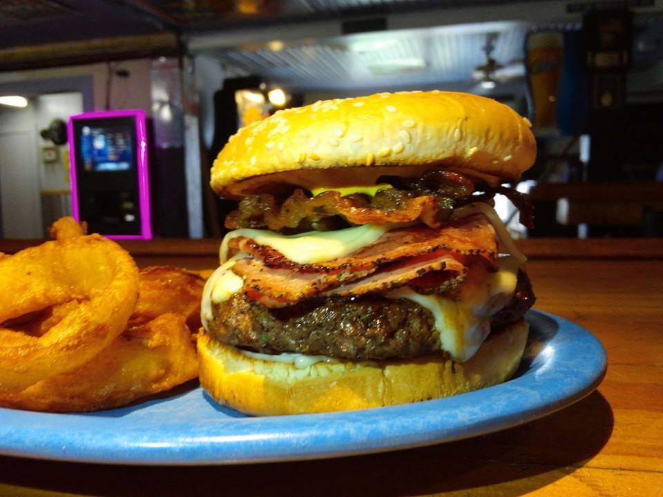 Alamo Bar & Grill | restaurant | 7846 Fallbrook Dr, Houston, TX 77086, USA | 2815377647 OR +1 281-537-7647