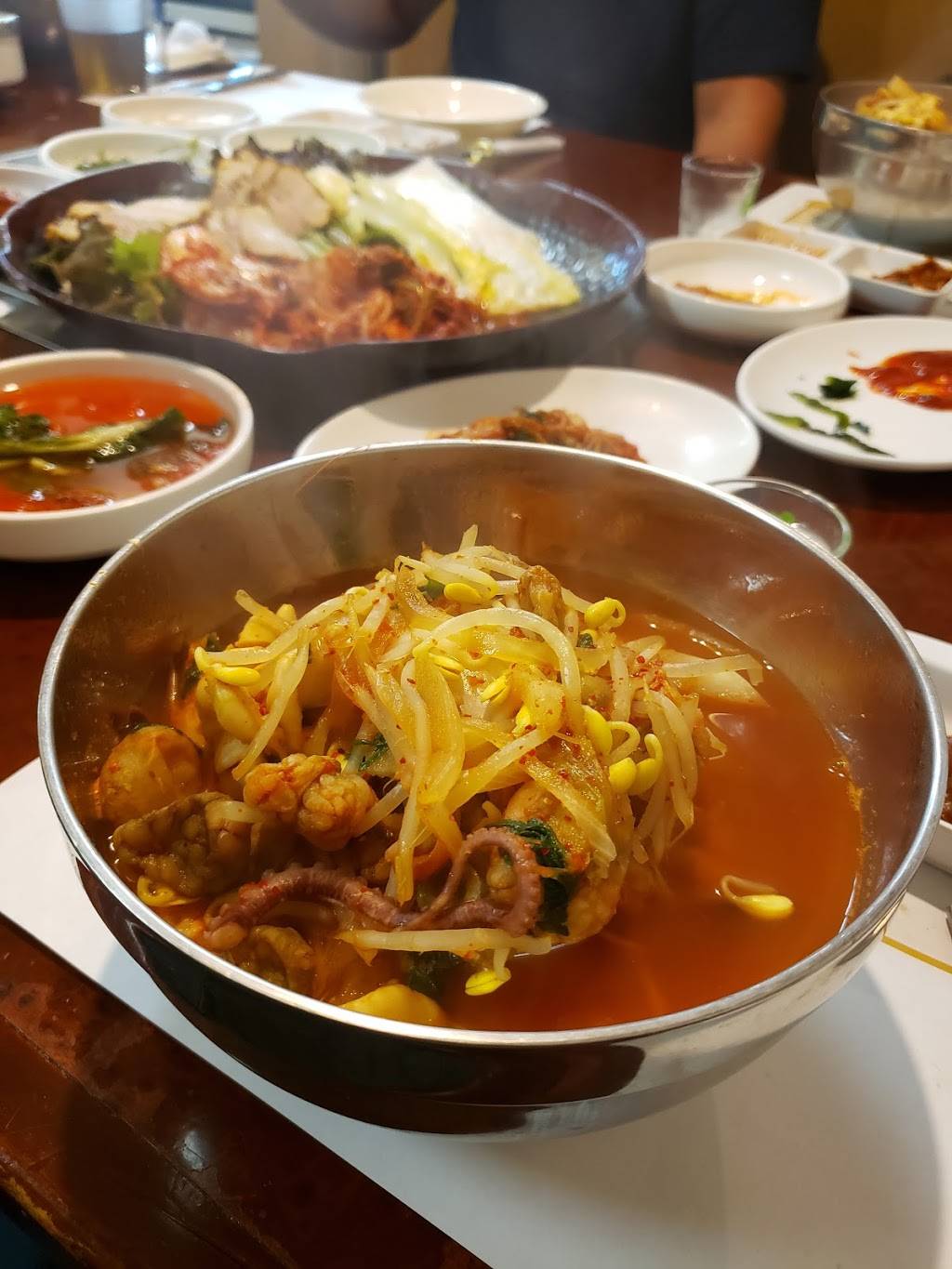 Chil Po Korean Restaurant | restaurant | 17303 Pioneer Blvd, Artesia, CA 90701, USA | 5628090057 OR +1 562-809-0057