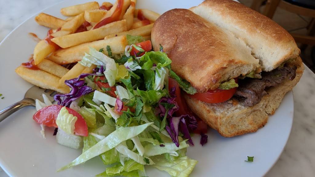 Rincón Chileno | restaurant | 4354 Melrose Ave, Los Angeles, CA 90029, USA | 3236666075 OR +1 323-666-6075