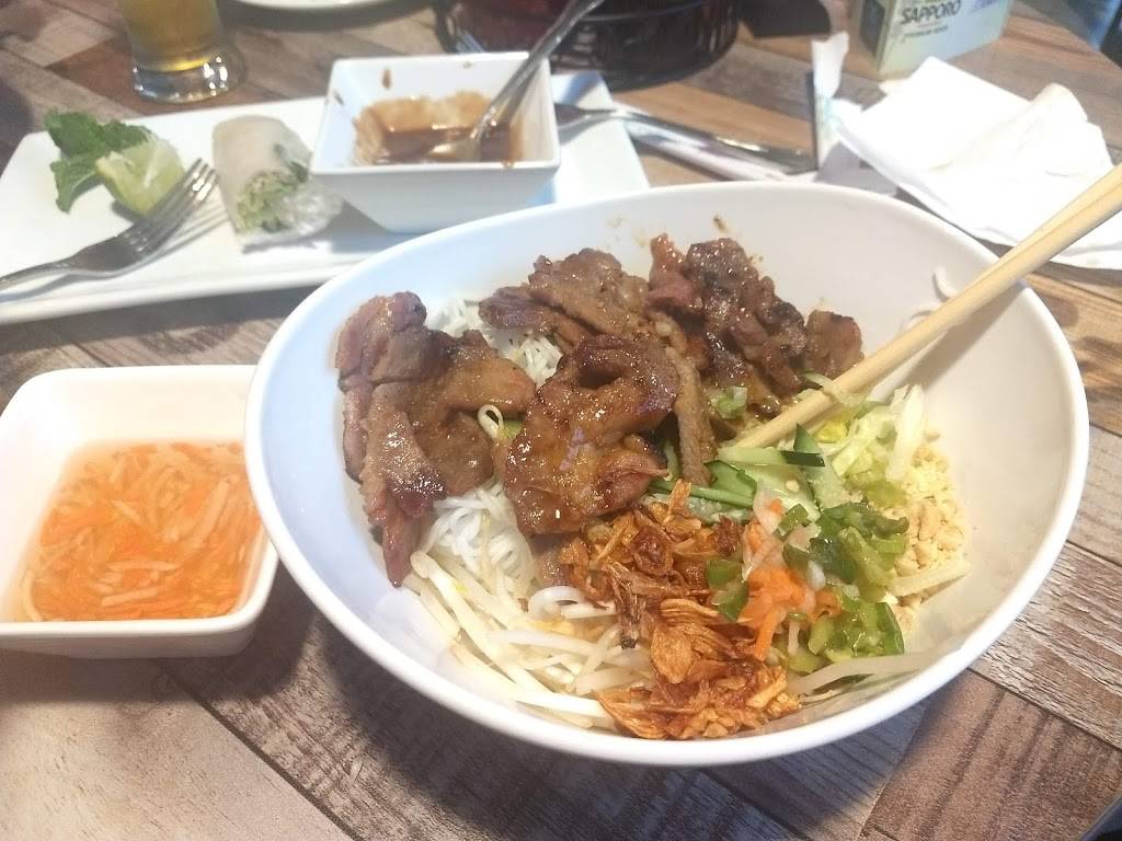 Viet Kitchen | restaurant | 3558 Skyway Dr, Santa Maria, CA 93455, USA | 8058624790 OR +1 805-862-4790