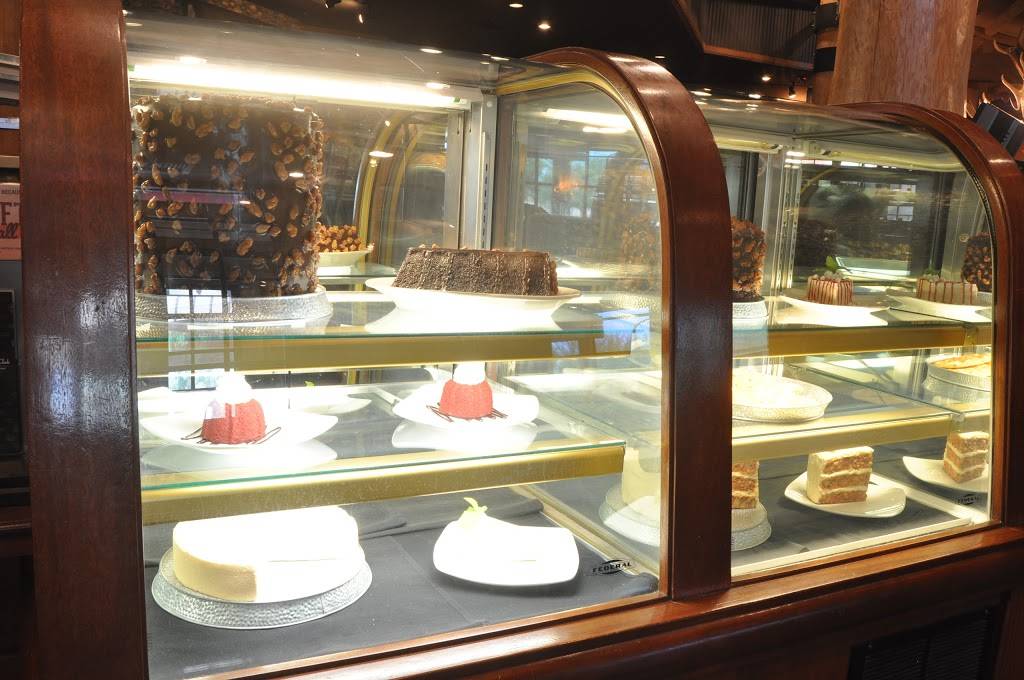 Claim Jumper Restaurants | restaurant | 1530 W Baseline Rd, Tempe, AZ 85283, USA | 4808318200 OR +1 480-831-8200