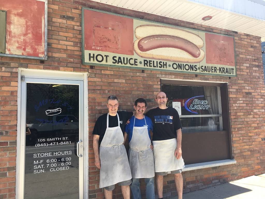 Smith Street Hot Dogs | restaurant | 2619, 105 Smith St, Poughkeepsie, NY 12601, USA | 8454718481 OR +1 845-471-8481