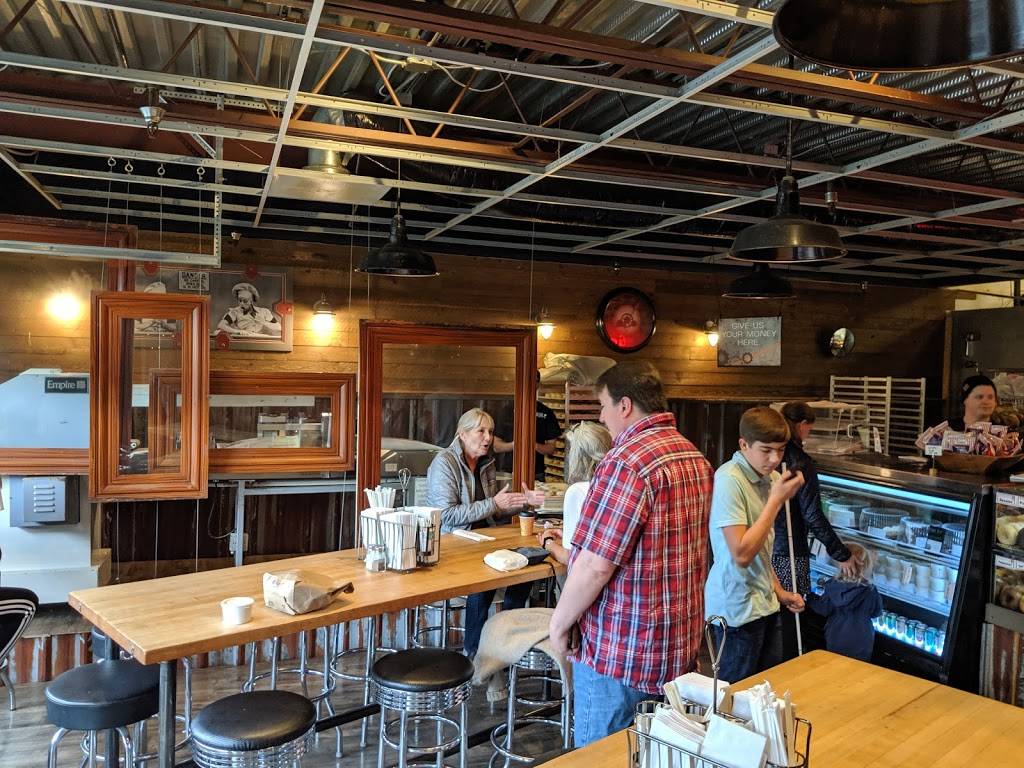 Whidbey Island Bagel Factory | restaurant | 11042 WA-525 Suite #124, Clinton, WA 98236, USA | 3603414302 OR +1 360-341-4302