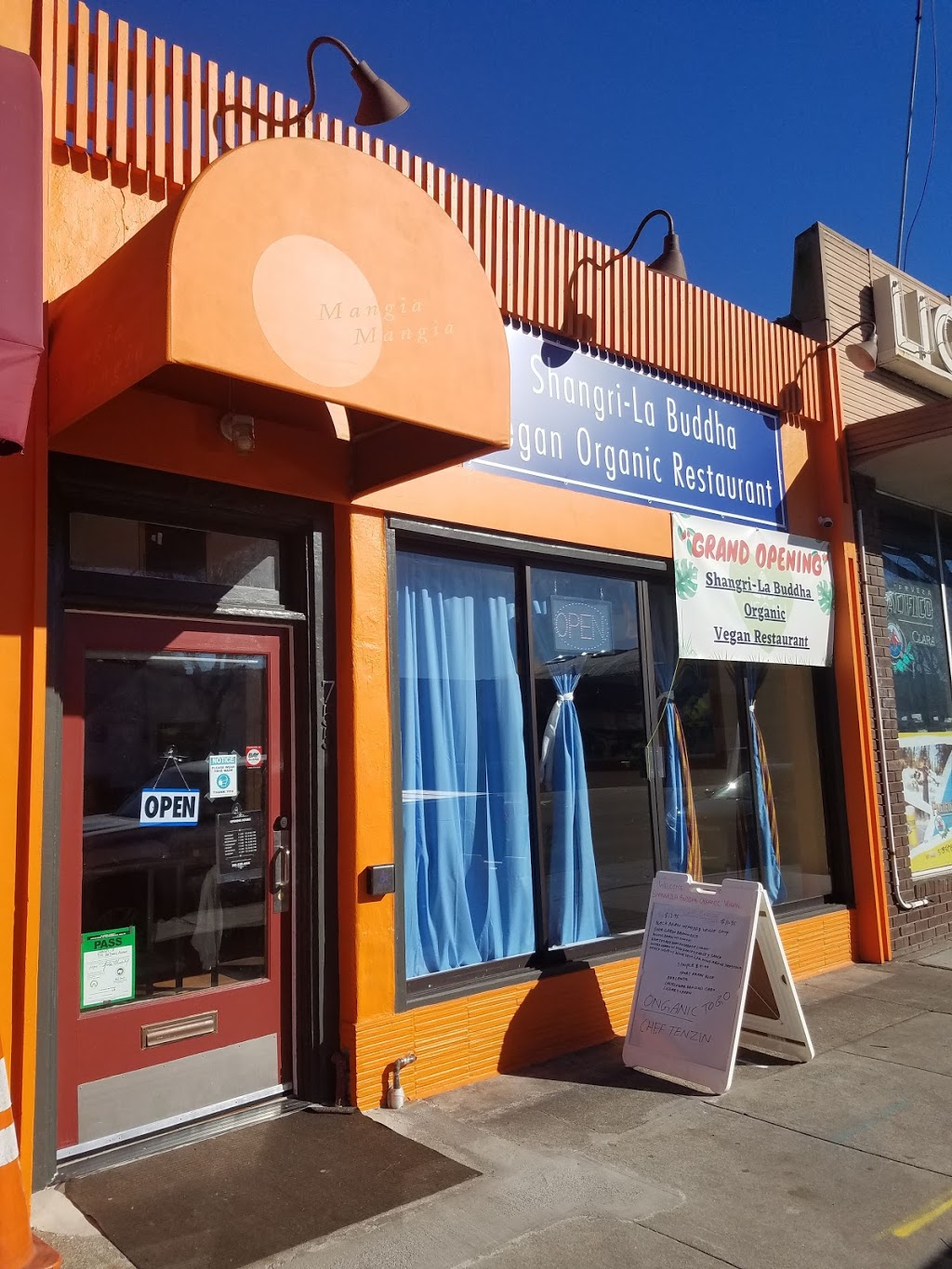 Shangrila Buddha Organic Vegan Restaurant | restaurant | 755 San Pablo Ave, Albany, CA 94706, USA | 5105294414 OR +1 510-529-4414
