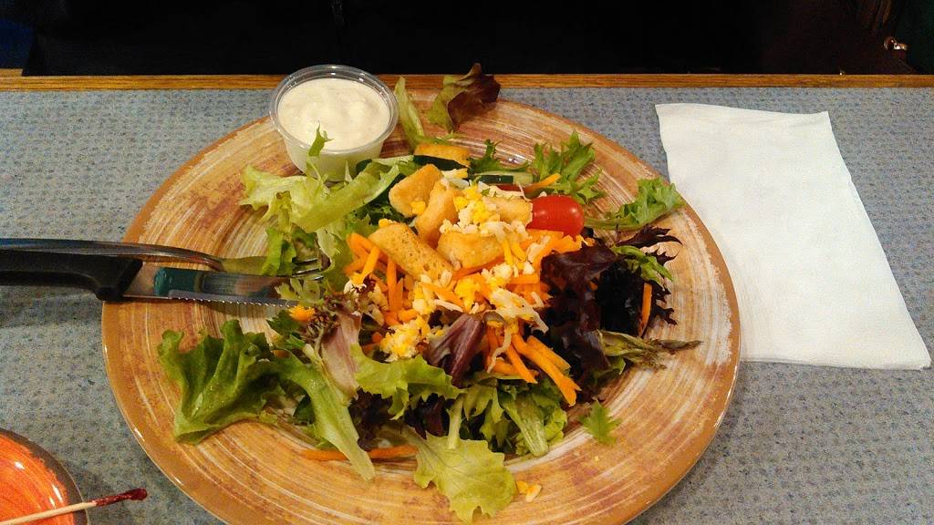 Isaacs Restaurant - South York | restaurant | 235 Pauline Drive South York, Plaza, York, PA 17402, USA | 7177475564 OR +1 717-747-5564