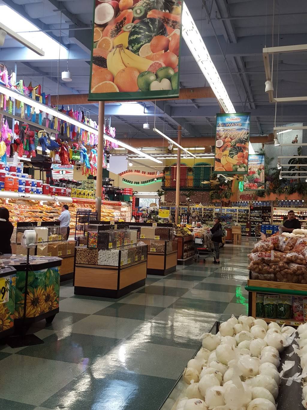 Vallarta Supermarkets | bakery | 17390 Main St, Hesperia, CA 92345, USA | 4426003020 OR +1 442-600-3020