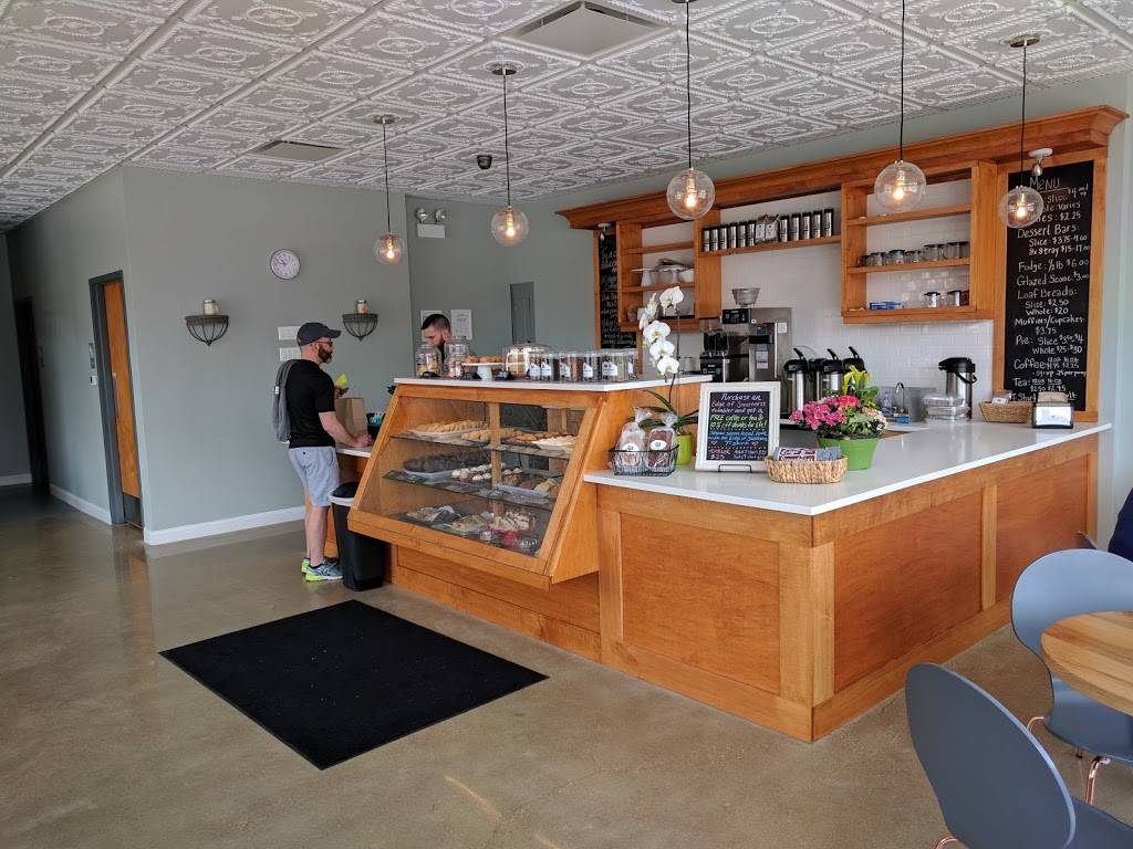 Edge of Sweetness Bakery and Cafe | bakery | 6034 N Broadway, Chicago, IL 60660, USA | 7735649683 OR +1 773-564-9683