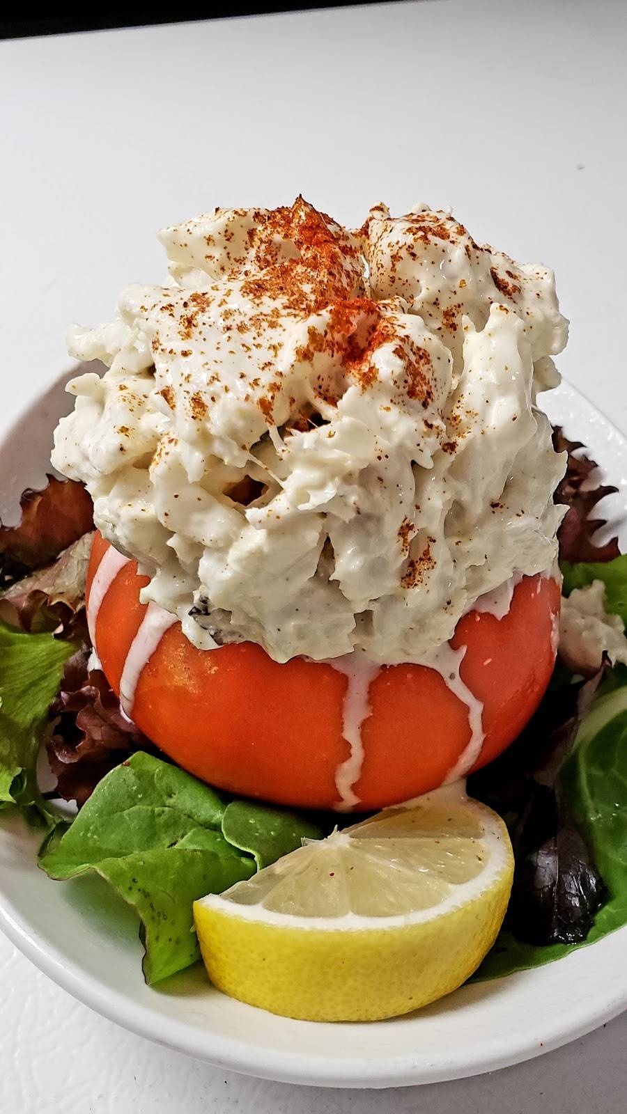 Seaville Tavern | restaurant | 29 New Bridge Rd, Ocean View, NJ 08230, USA | 6096243136 OR +1 609-624-3136