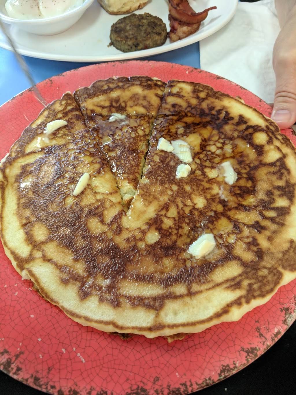 Grammys Restaurant | restaurant | 19 Chestnut St, Brevard, NC 28712, USA | 8288628353 OR +1 828-862-8353