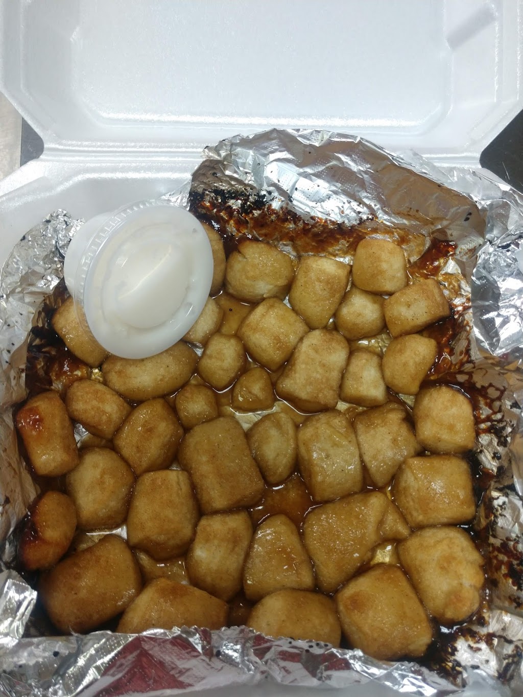 Its the Bees Knees Bubble Tea and Pizza | restaurant | 509 E Longview St, Arp, TX 75750, United States | 9038592565 OR +1 903-859-2565