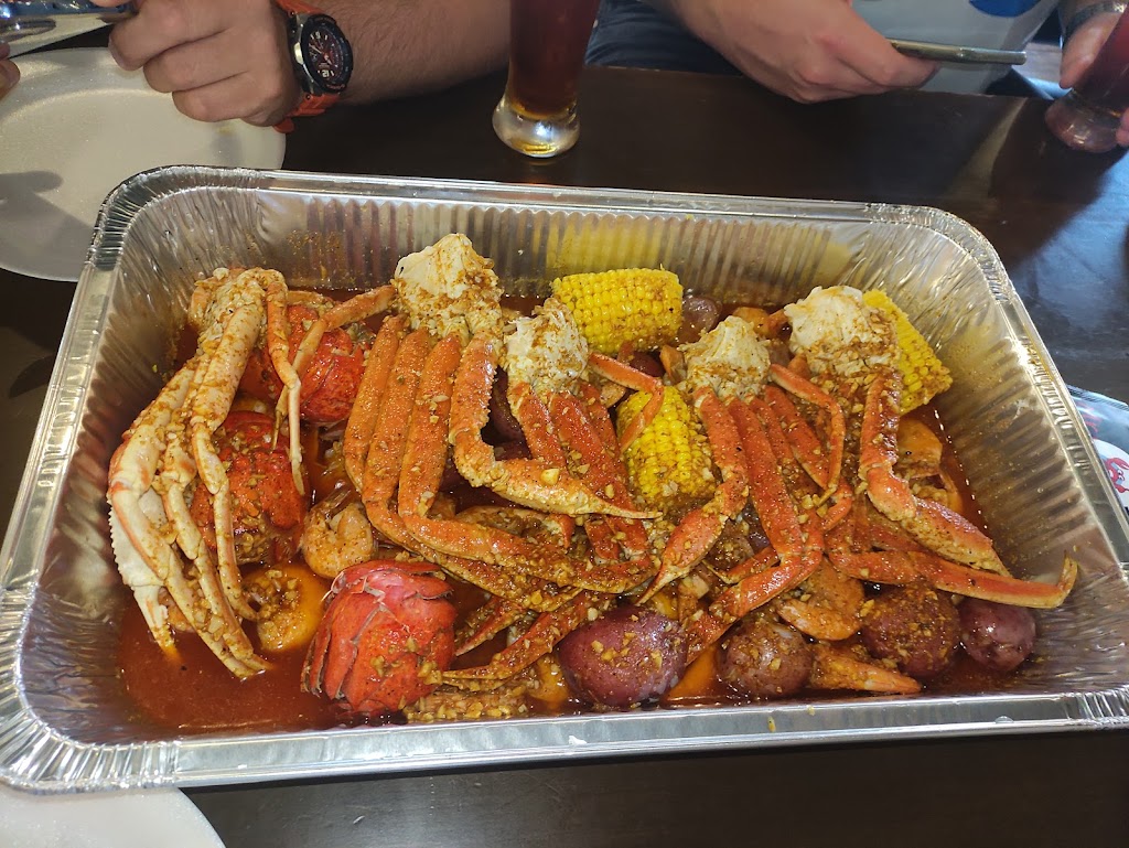 Mr.Crabbys Cajun Seafood & Bar | restaurant | 4401 W Expy 83, McAllen, TX 78503, USA | 9566275775 OR +1 956-627-5775