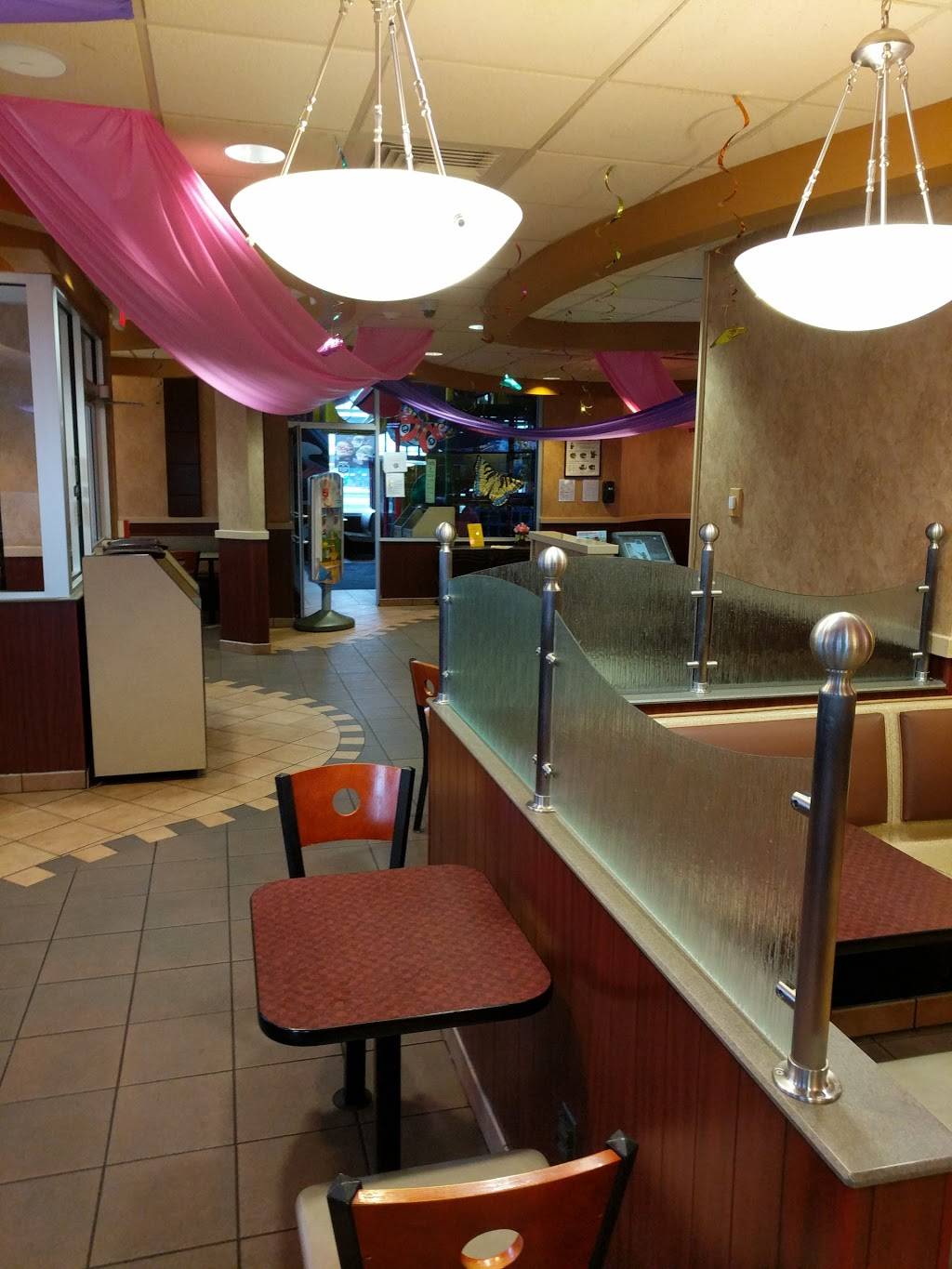 McDonalds | cafe | 4987 Transit Rd, Williamsville, NY 14221, USA | 7162040089 OR +1 716-204-0089