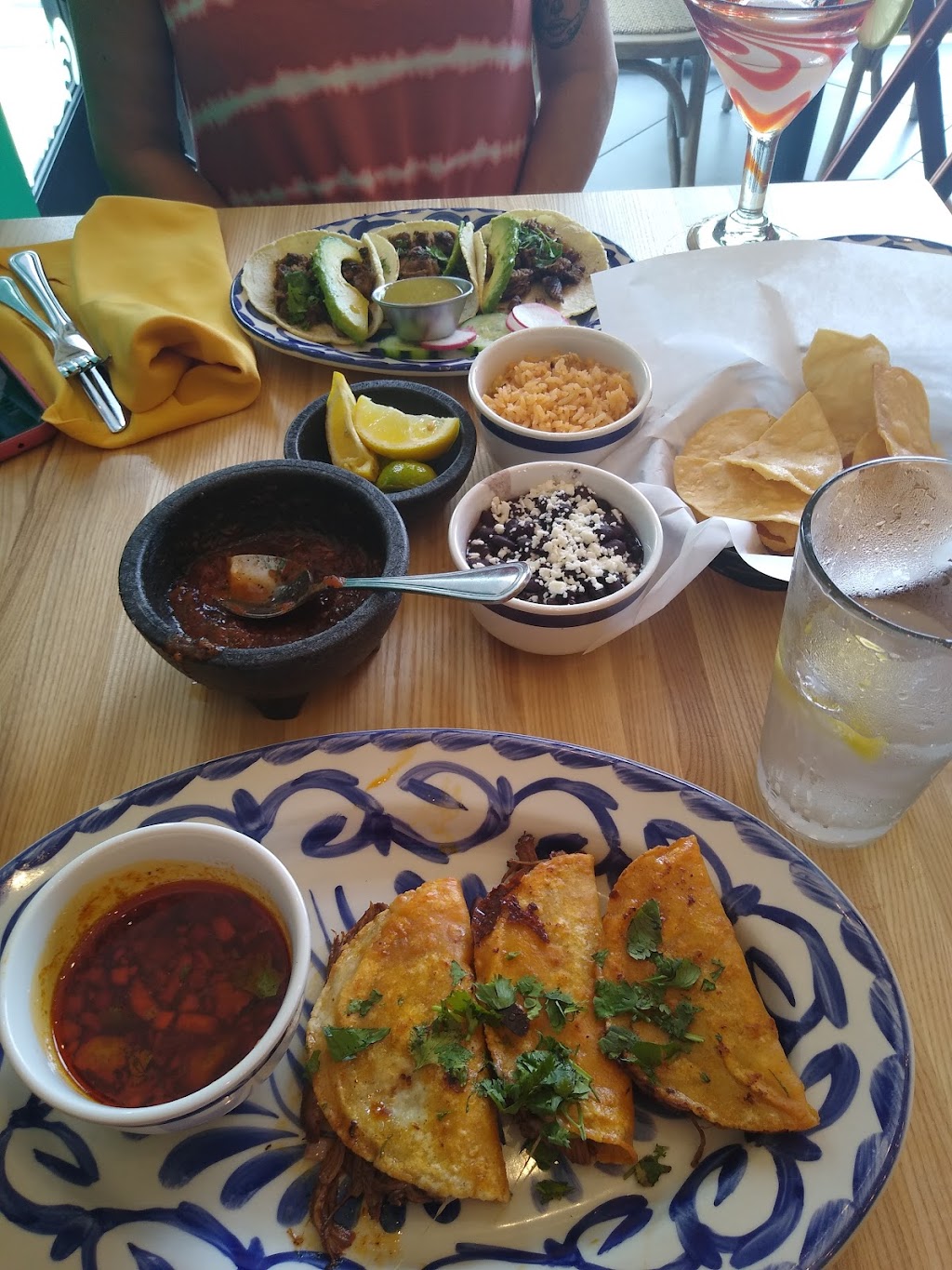 Barrio Queen | restaurant | 7640 W Bell Rd, Glendale, AZ 85308, USA | 6022878226 OR +1 602-287-8226