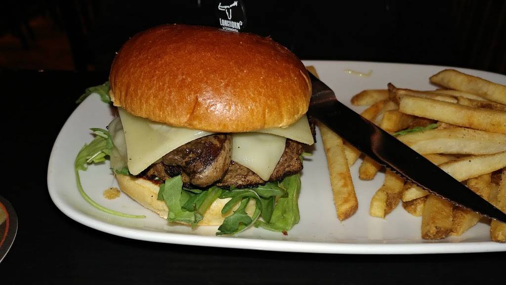 LongHorn Steakhouse | meal takeaway | 4171 Rockside Rd, Independence, OH 44131, USA | 2166428700 OR +1 216-642-8700