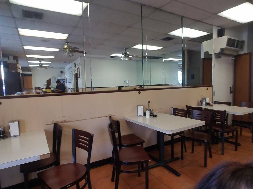 Huge Tree Pastry | restaurant | 423 N Atlantic Blvd, Monterey Park, CA 91754, USA | 6264588689 OR +1 626-458-8689