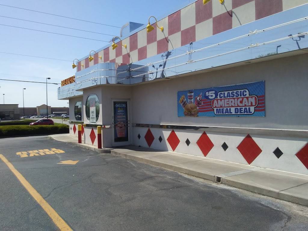 Spangles | restaurant | 2310 N Maize Rd, Wichita, KS 67205, USA | 3167220818 OR +1 316-722-0818