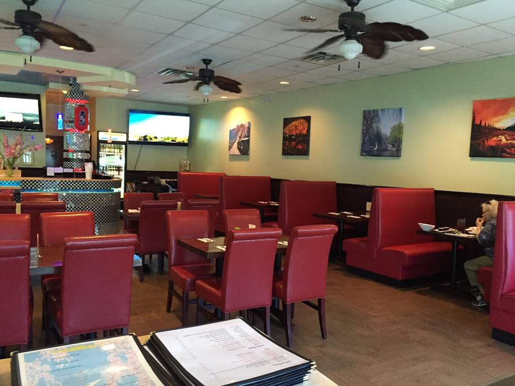 Lee Cafe | restaurant | 1046 Regent Pkwy, Fort Mill, SC 29715, USA | 8035487882 OR +1 803-548-7882
