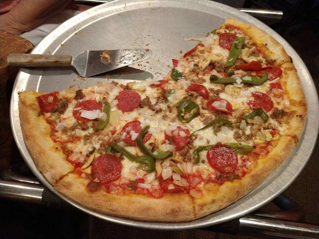 Italys Best Pizza | restaurant | 652 NJ-70, Lakehurst, NJ 08733, USA | 7326571666 OR +1 732-657-1666