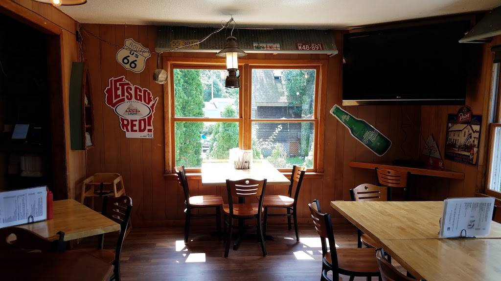 Hungry Point Bar & Grill | restaurant | 23797 Lake Rd, Trempealeau, WI 54661, USA | 6085347771 OR +1 608-534-7771